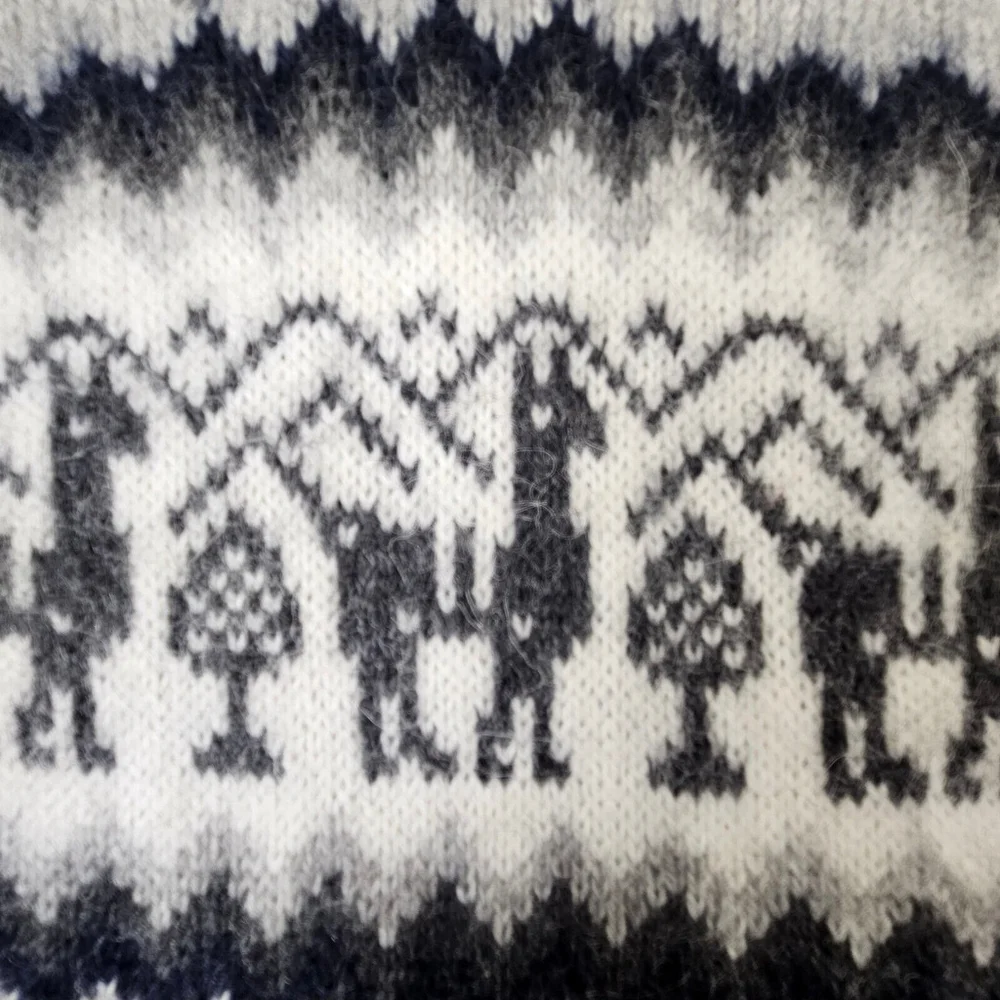 Alpaca Connection Sweater Womens Size M Gray Wool Hooded Pullover Fringe Pocket - Picture 12 of 16